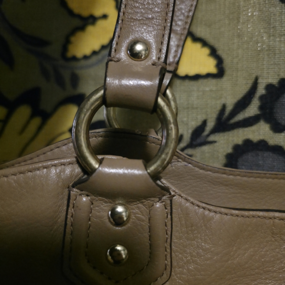 Coach Campbell Belle Carryall In Camel - Picture 11 of 14